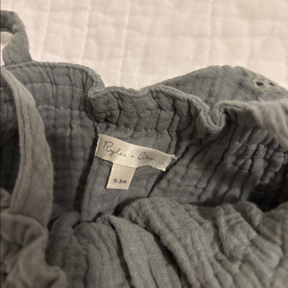 Rylee & Cru Bubble Romper - Picture 2 of 2